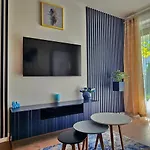 Whiteblue Z Duzym Ogrodkiem - 100 M Od Plazy! Whiteblue Mit Grossem Garten - 100 M Vom Entfernt! Whiteblue S Velkou Zahradou - 100 M Od Plaze! Apartment *