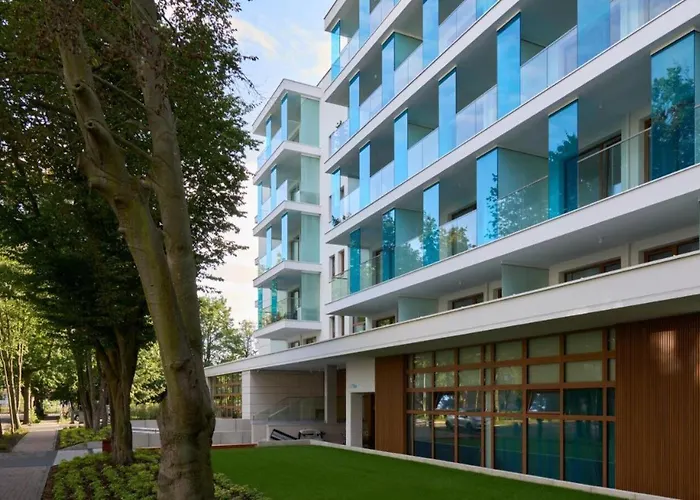 Whiteblue Z Dużym Ogródkiem - 100 M Od Plaży! Whiteblue Mit Großem Garten - 100 M Vom Entfernt! Whiteblue S Velkou Zahradou - 100 M Od Pláže! * Kołobrzeg