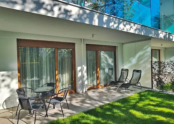 Whiteblue Z Duzym Ogrodkiem - 100 M Od Plazy! Whiteblue Mit Grossem Garten - 100 M Vom Entfernt! Whiteblue S Velkou Zahradou - 100 M Od Plaze! * Kołobrzeg